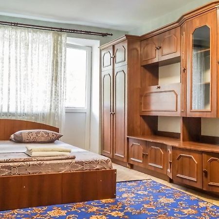 Apartments On Druzhby Narodiv 6 A Київ Екстер'єр фото