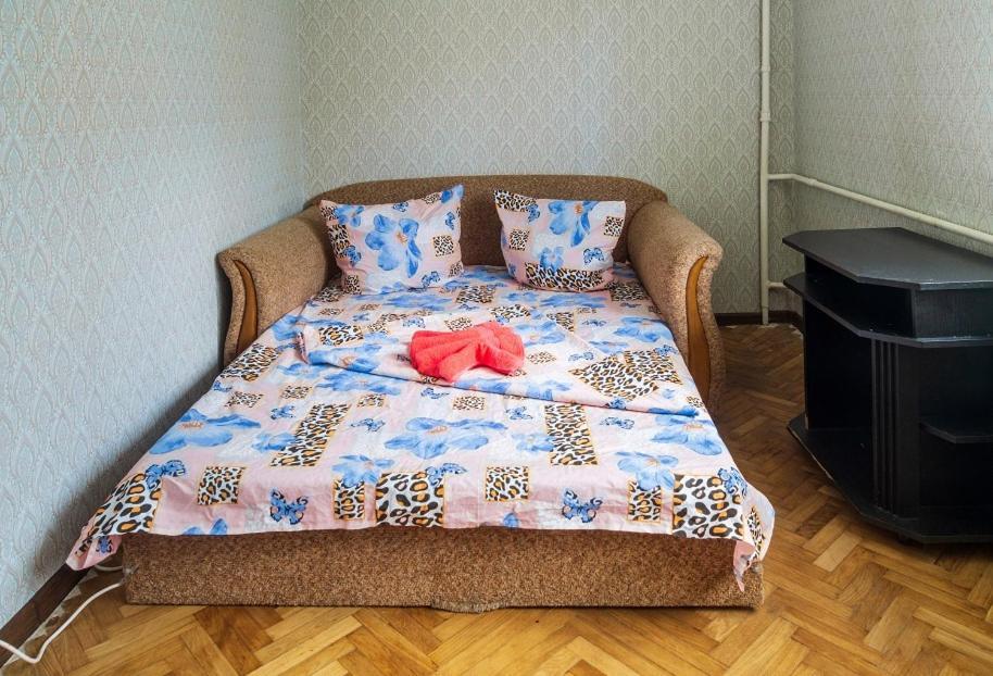 Apartments On Druzhby Narodiv 6 A Київ Екстер'єр фото